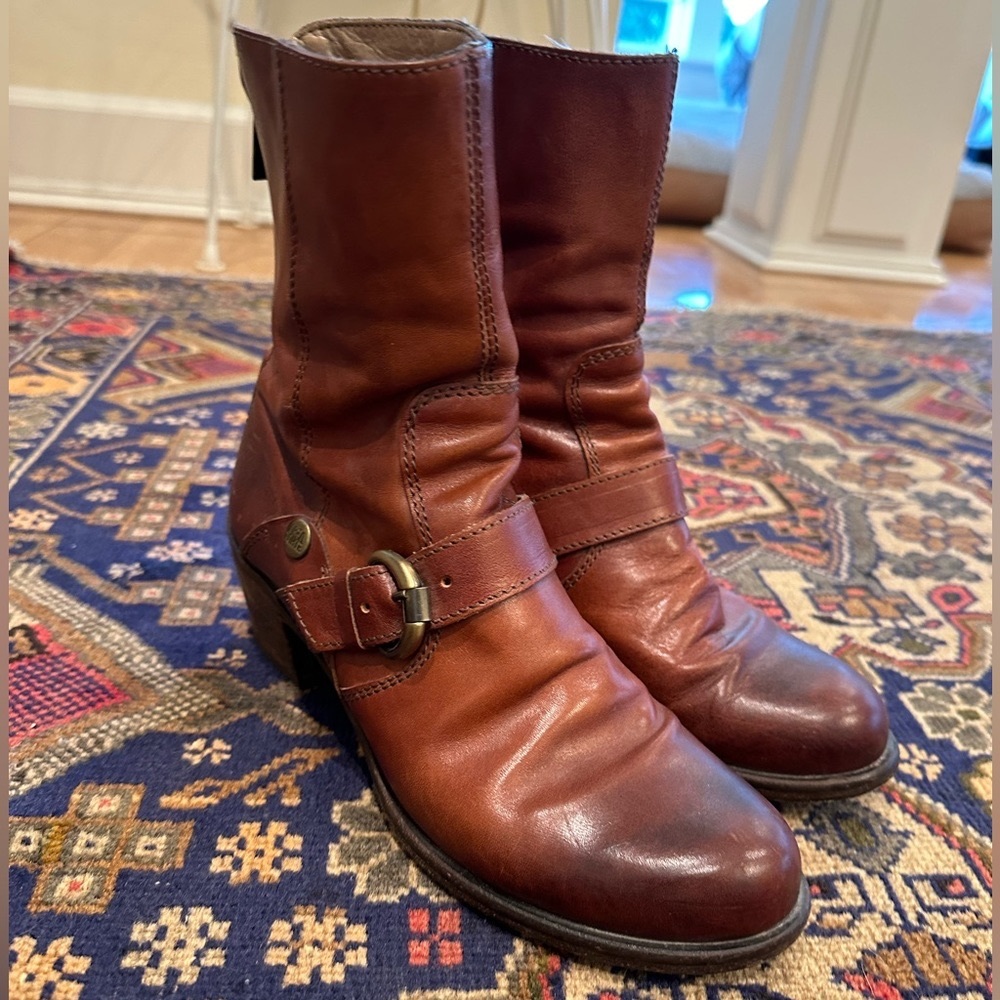 Women’s Area Forte mid boot made in Italy purchased from Anthropologie
